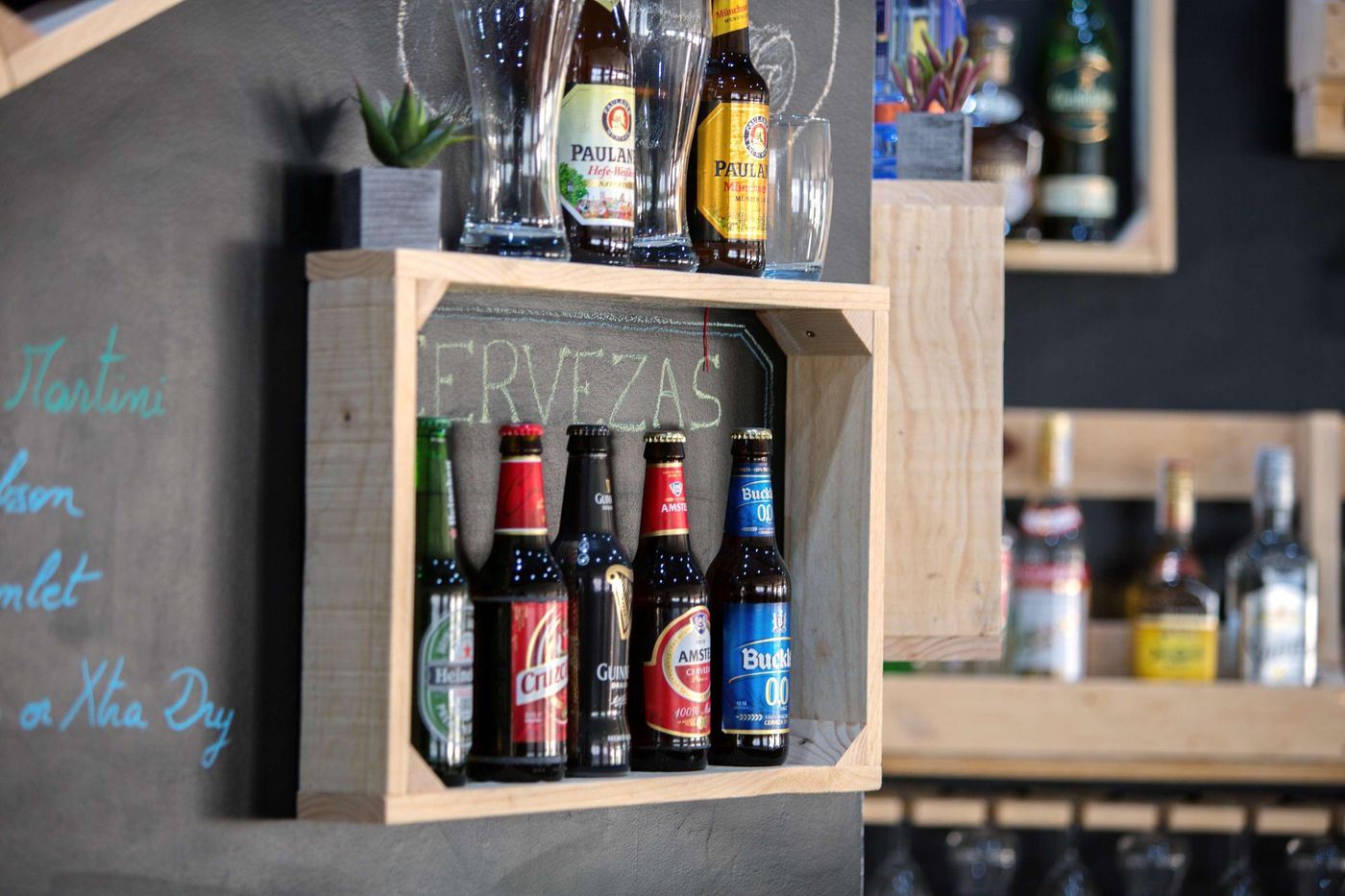 Campanile-Elche-Bar-25