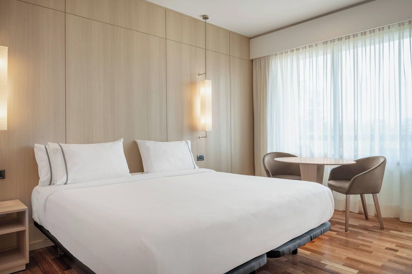 AC-Malaga-Palacio-Room-15