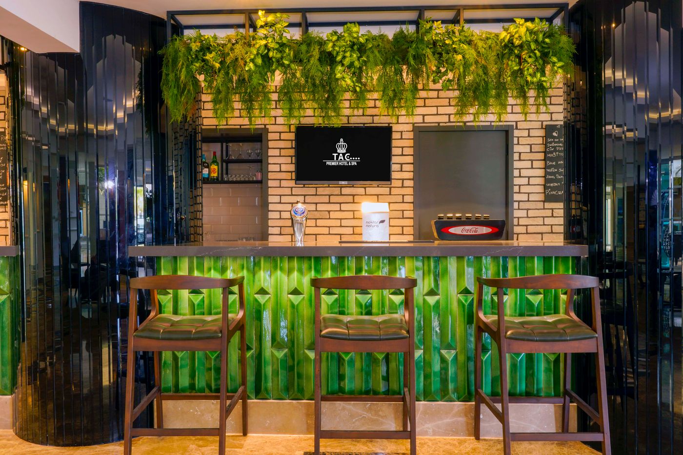 Tac Premier Hotel & Spa