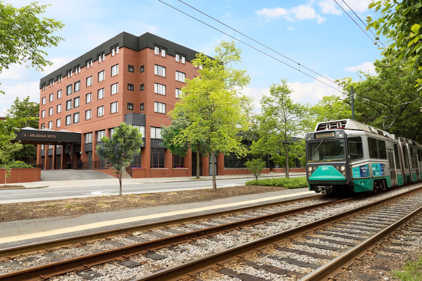 The-Arcadian-powered-by-Sonder-General-view-2