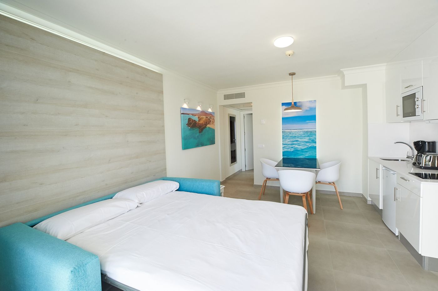 Montana Club Apartments