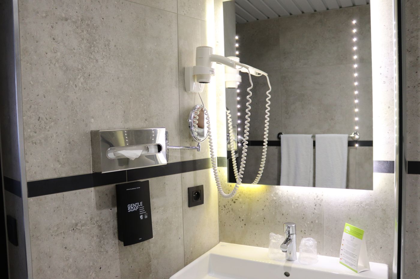 Floris-Arlequin-Grand-Place-Room-65