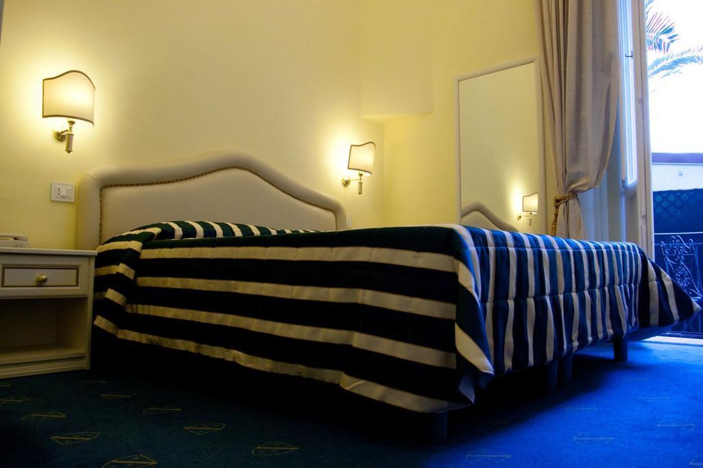 Hotel-Navy-General-view-8