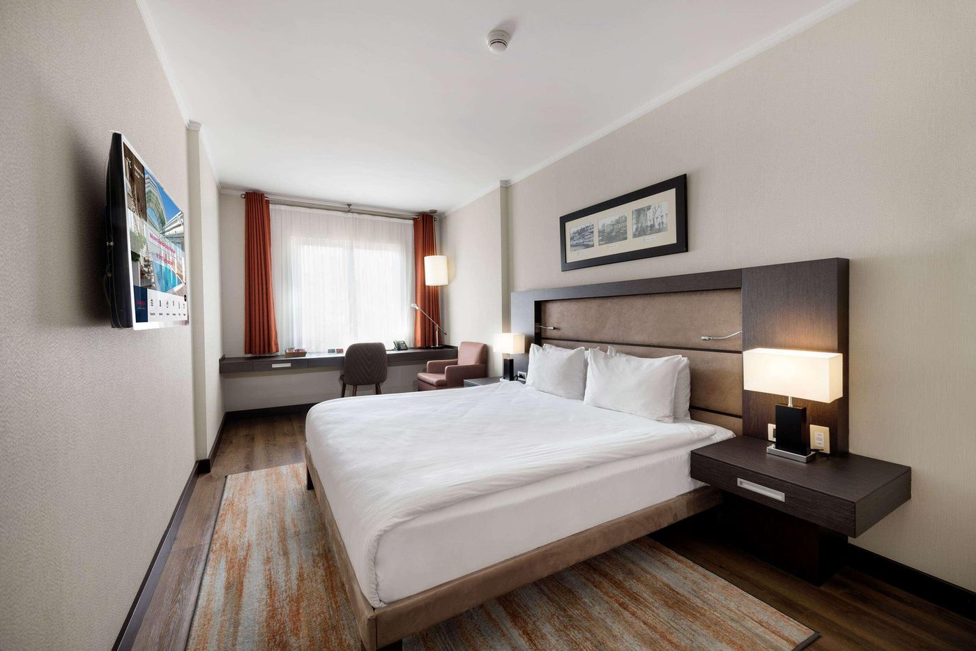 Ramada-Plaza-Istanbul-City-Centre-Room-34