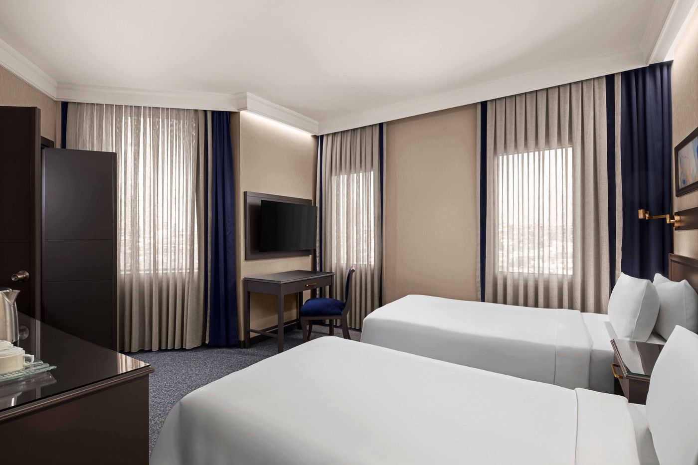 Grand-Cevahir-Hotel---Congress-Centre-Room-5