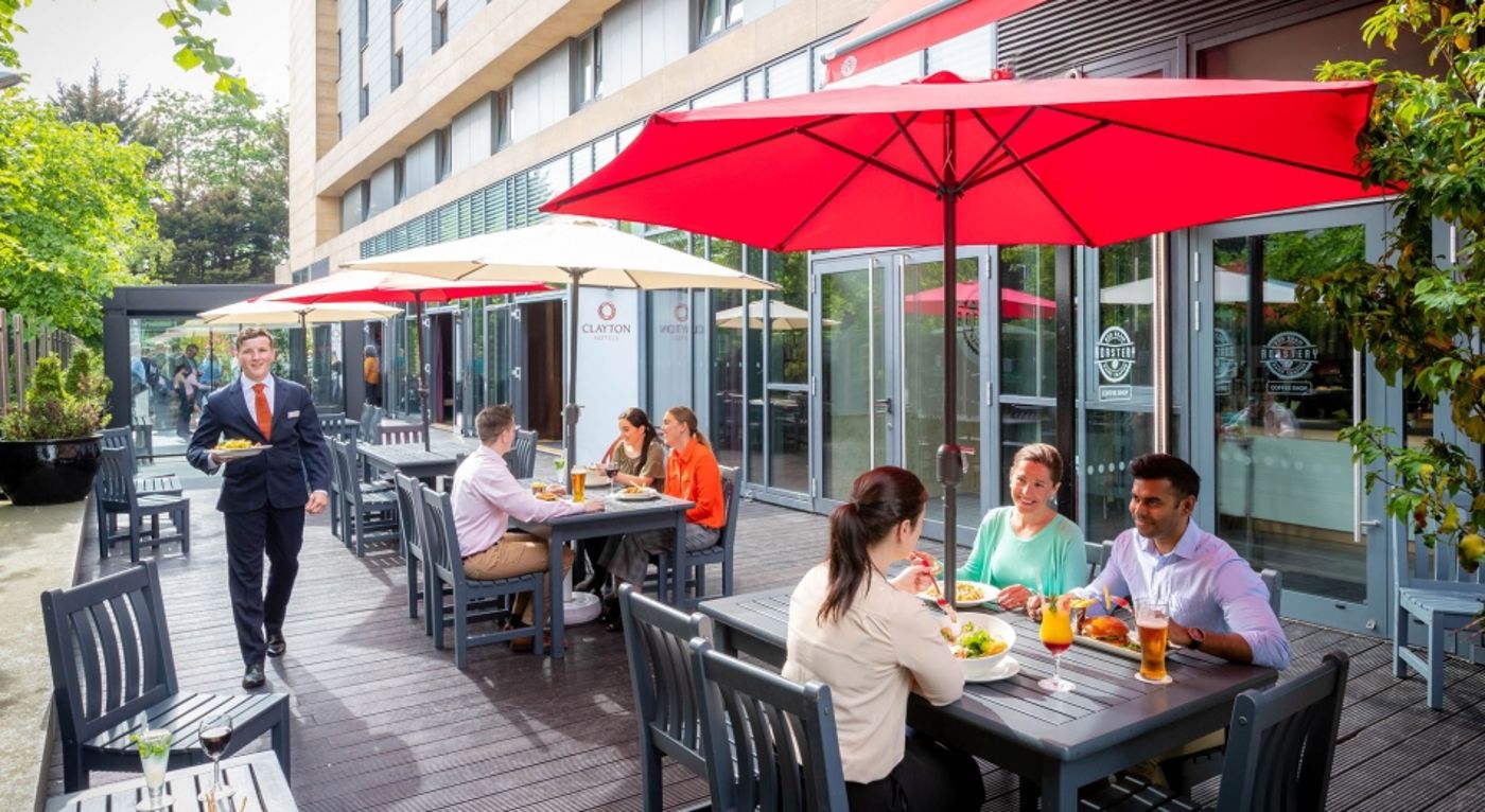 Clayton-Hotel-Leopardstown-Terrace-16