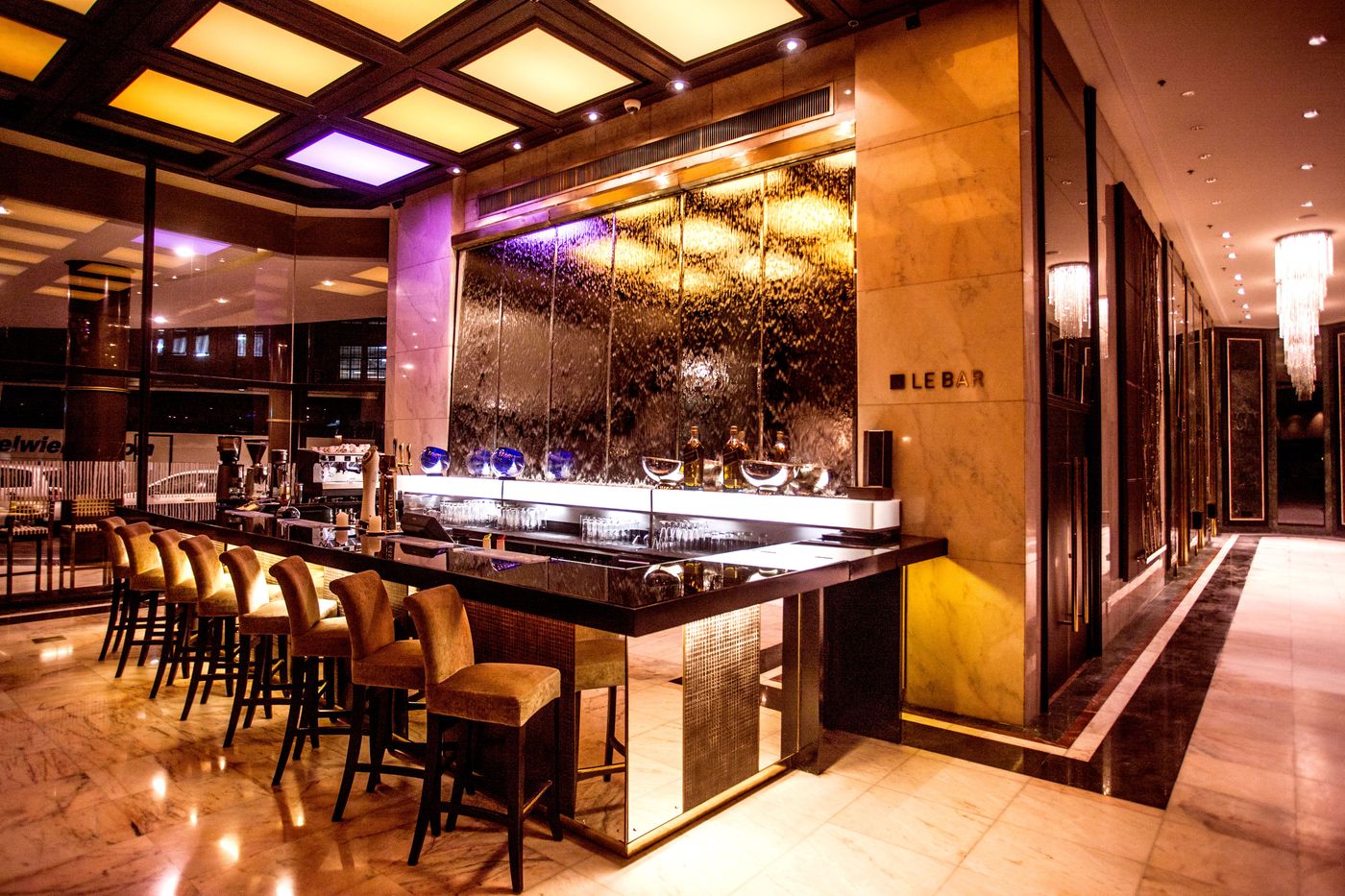 Southern-Sun-Cape-Sun-Bar-14