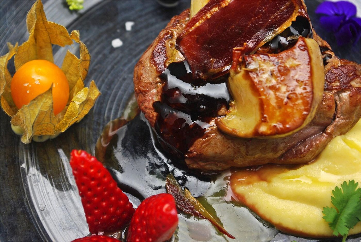 Doubletree-By-Hilton-Girona-Restaurant-17