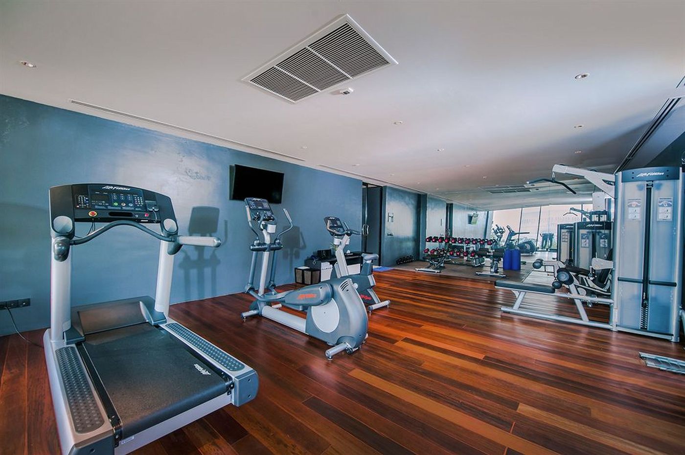 The-Naka-Phuket-Sports-and-Entertainment-69