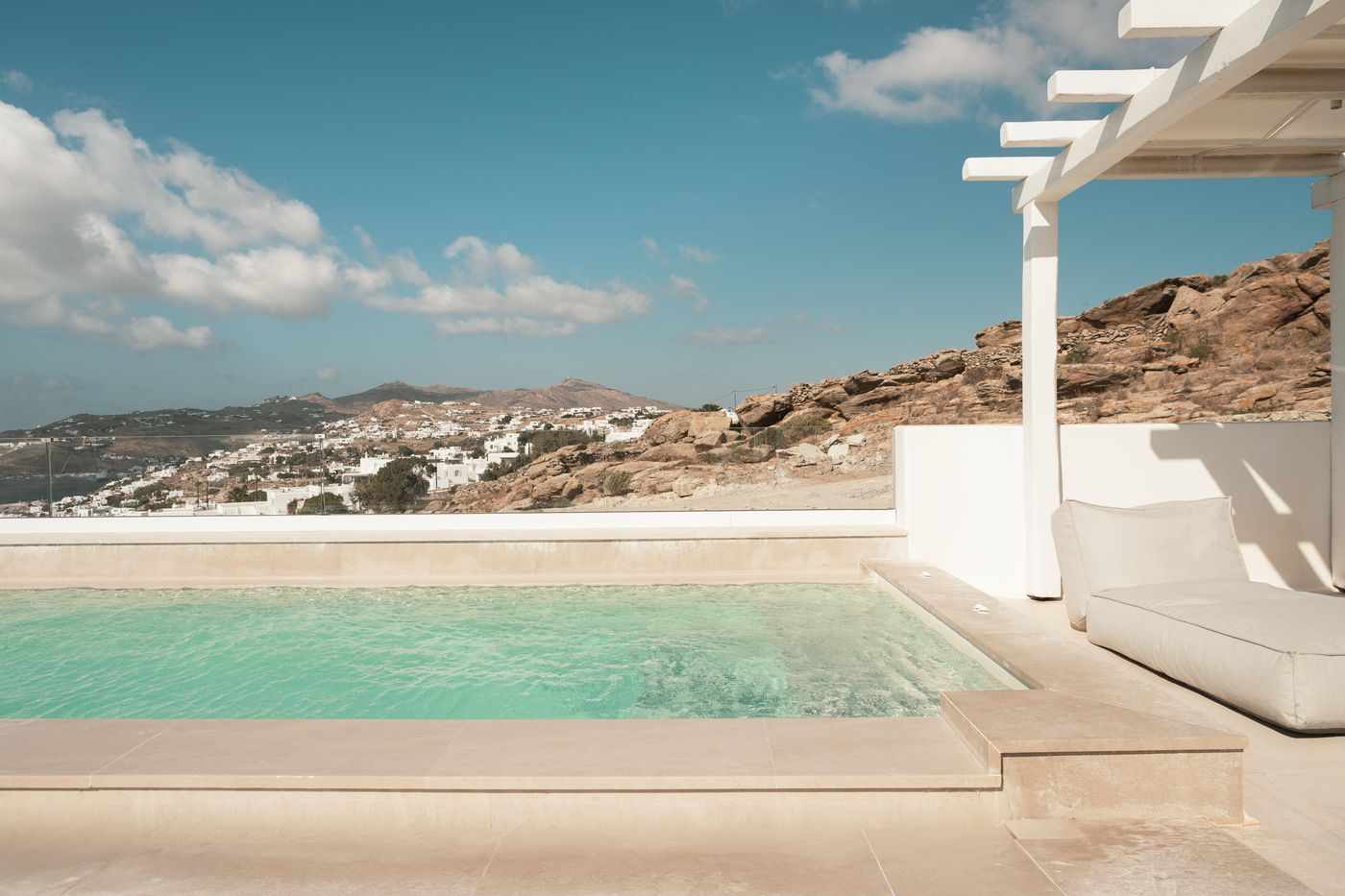 Lovia-Mykonos-Room-2
