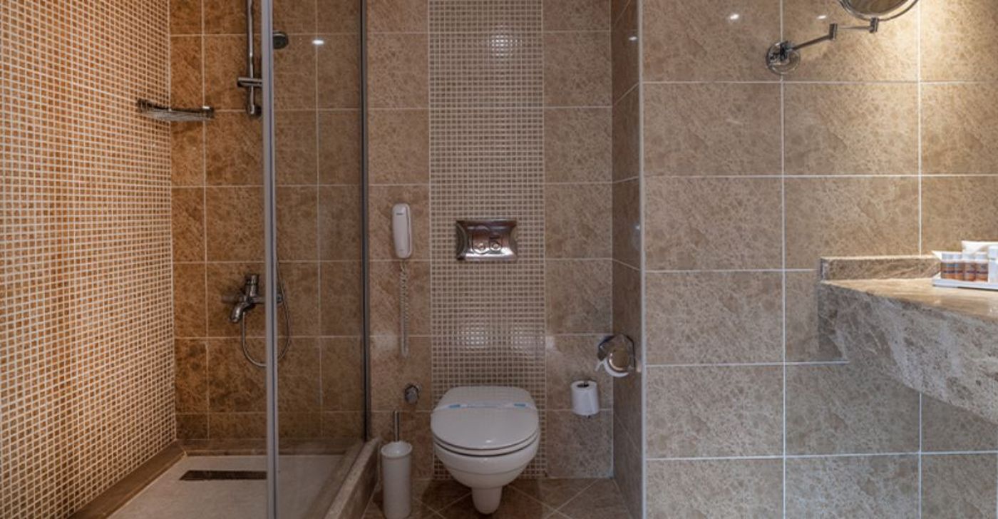 Crystal-Prestige-Elite-Room-32