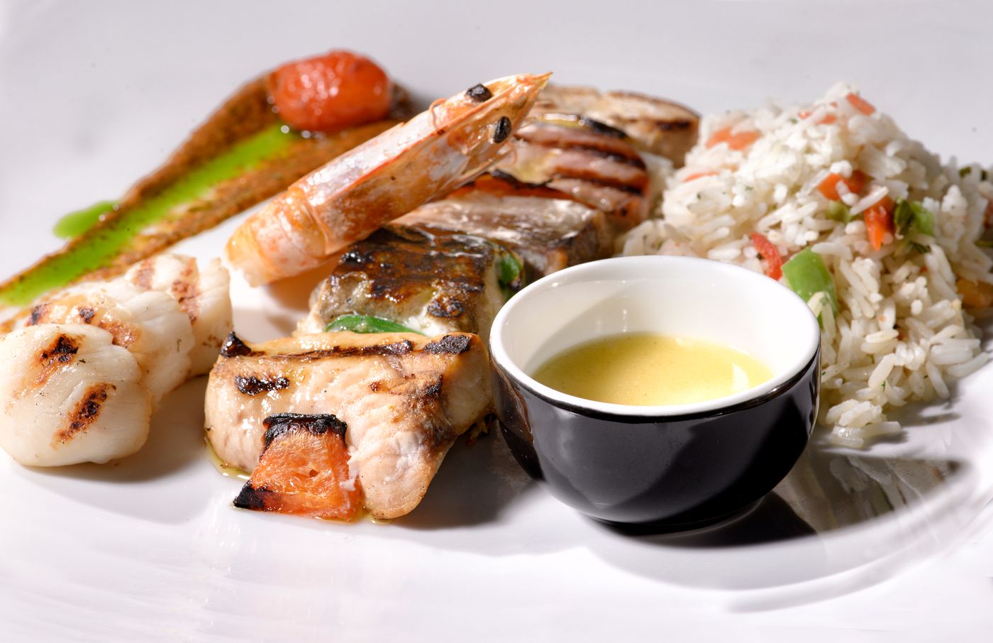 Petinos-Beach-Restaurant-15