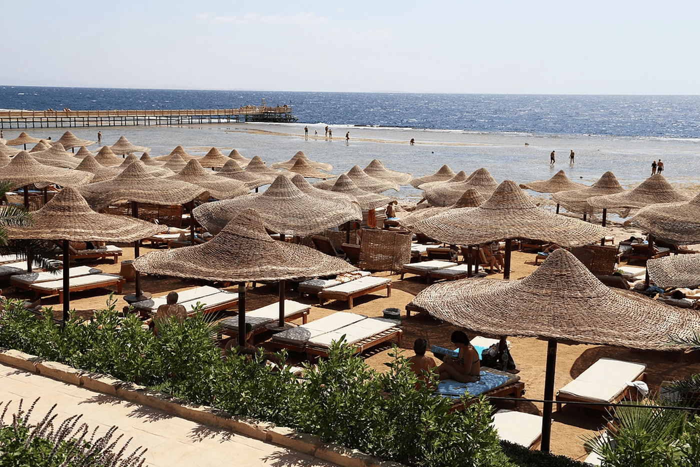 Rehana Royal Beach Resort