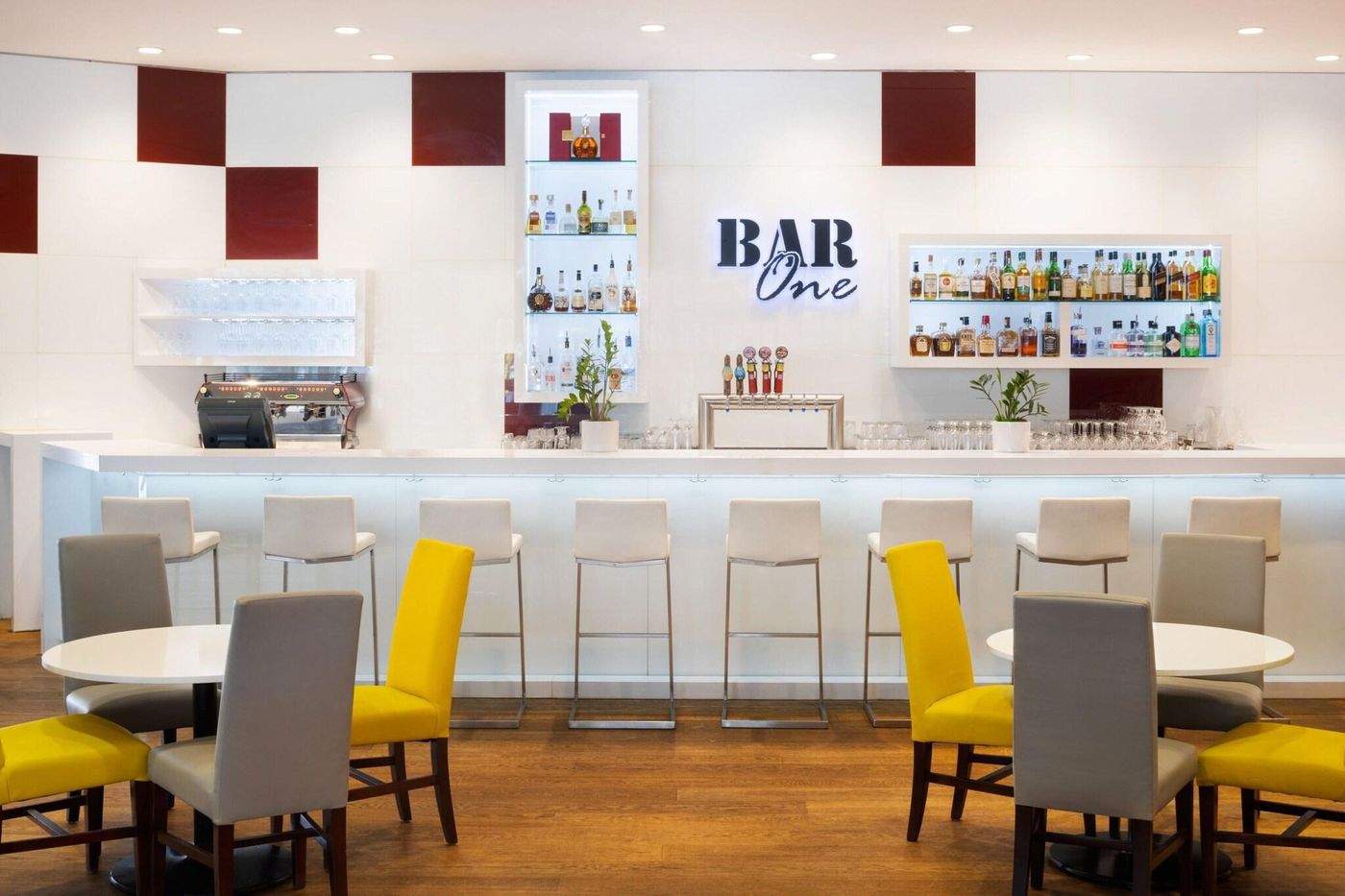 Sheraton-Vancouver-Wall-Centre-Restaurant-9