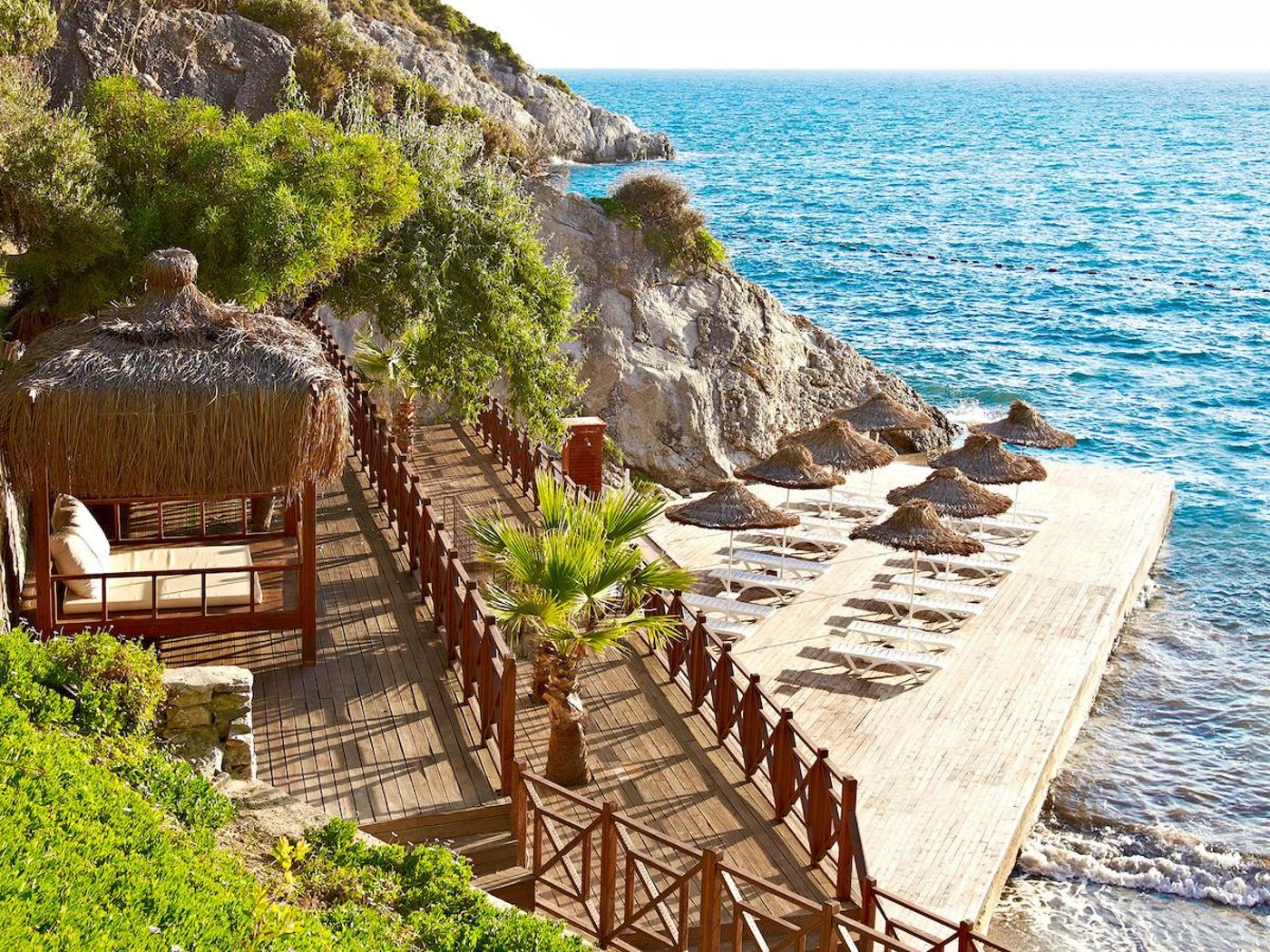 Ladonia Hotels Adakule