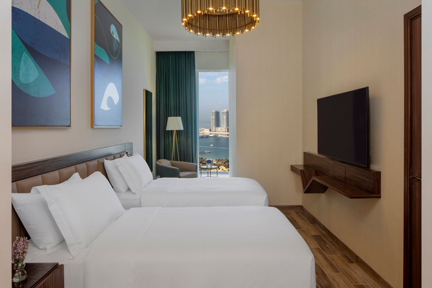Avani-Plus-Palm-View-Dubai-Hotel-and-Suites-Room-25