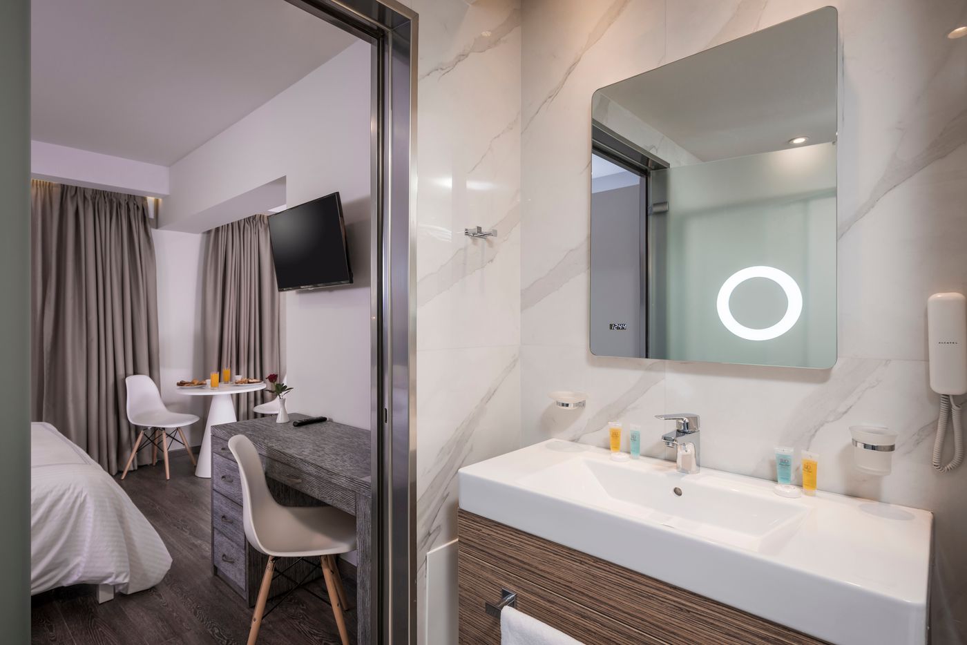 Bio-Suites-Hotel-Room-38