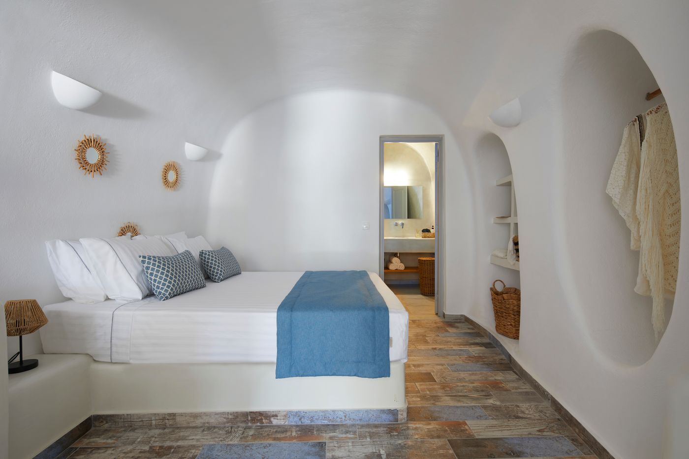 El-Verano-Collection-Santorini-Room-31