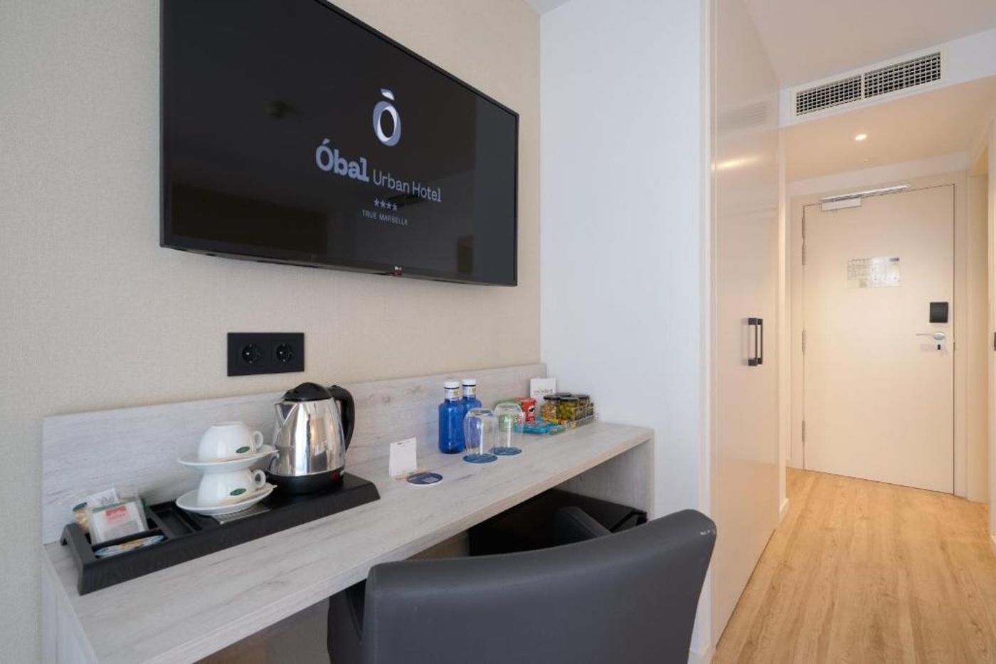 Obal-Urban-Hotel-Marbella-Room-40