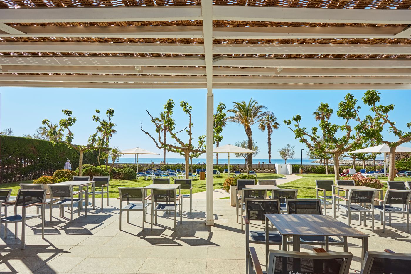 Prestige-Victoria-Bar-16