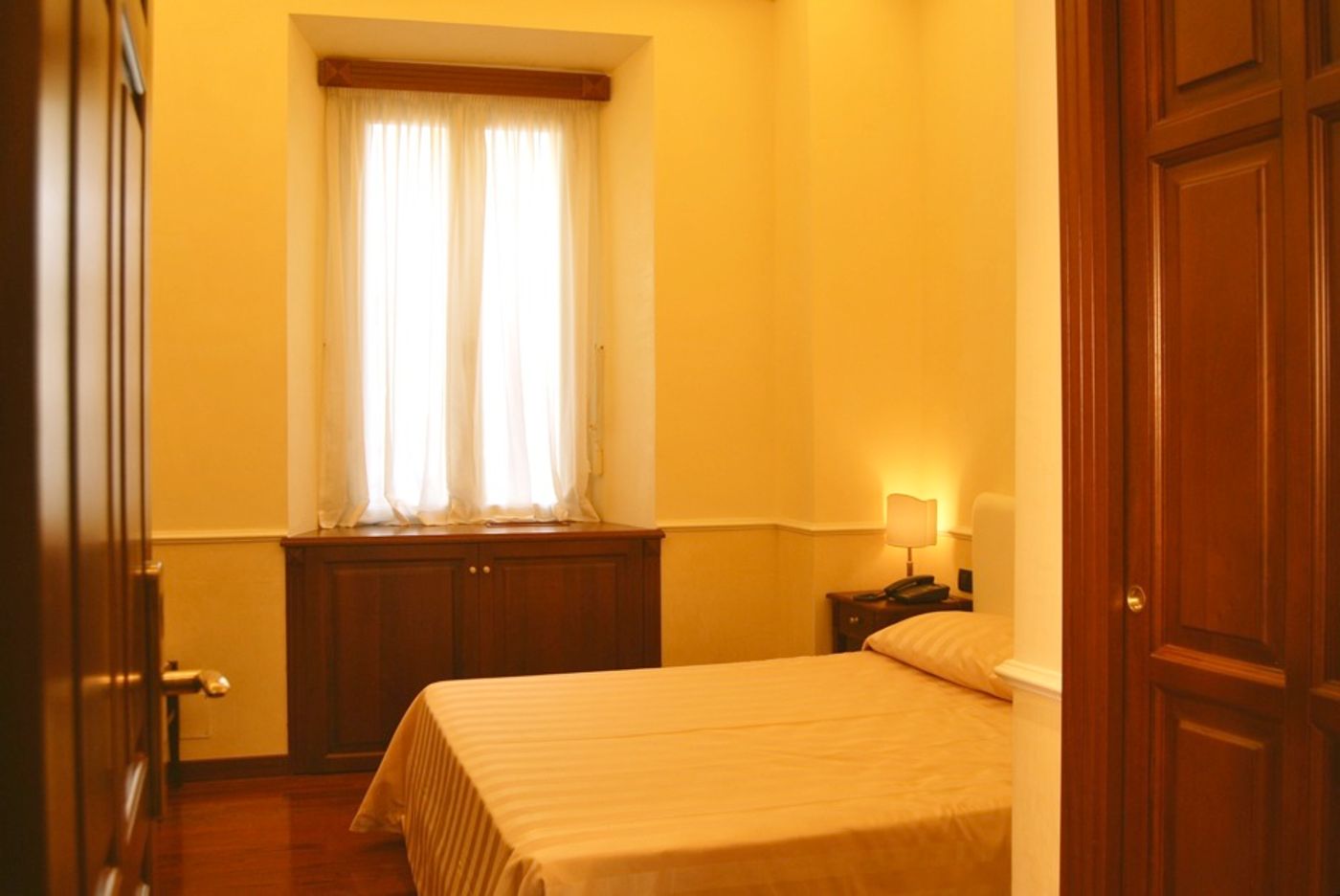 Ludovisi-Luxury-Rooms-Room-15