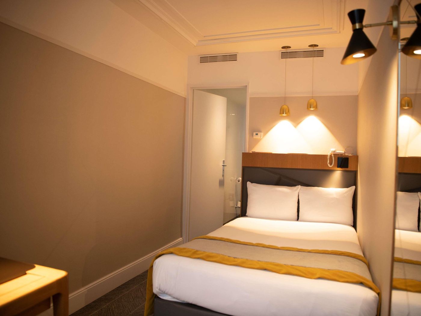 Mercure-Paris-Opera-Garnier-Room-40