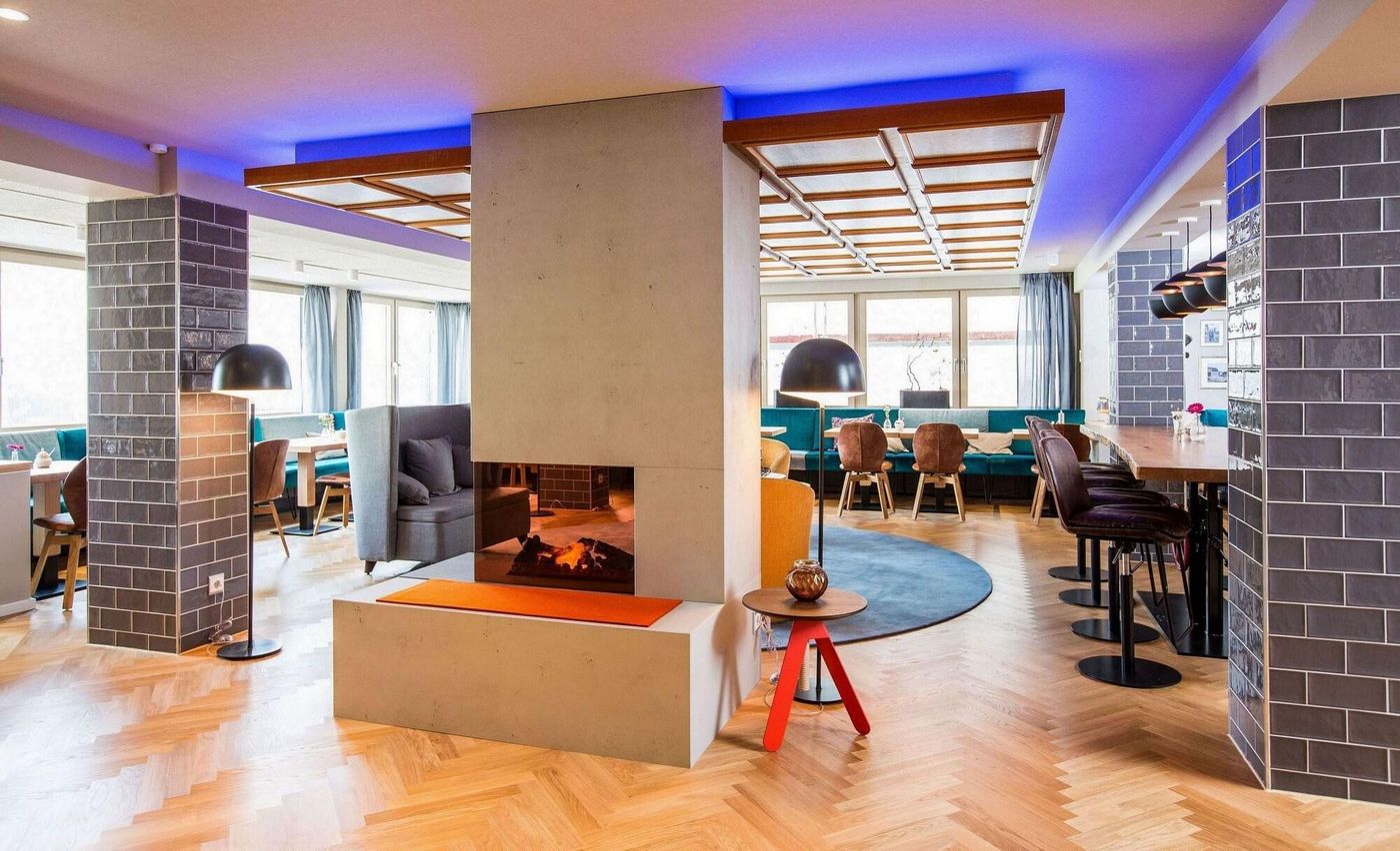 Hotel Ba Hler-Germany-BOEBLINGEN-Lobby-3