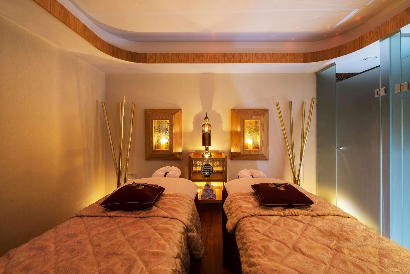 Constantinou-Bros-Athena-Royal-Beach-Hotel---Adults-Only-Sports-and-Entertainment-39