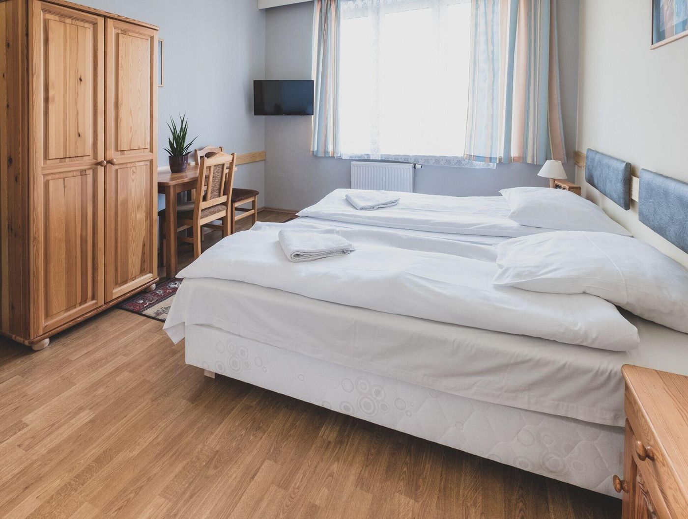 Cybulskiego-Guest-Rooms-Room-15