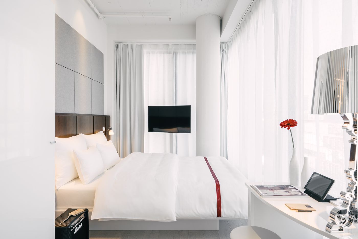 Ruby-Lilly-Hotel-Room-23