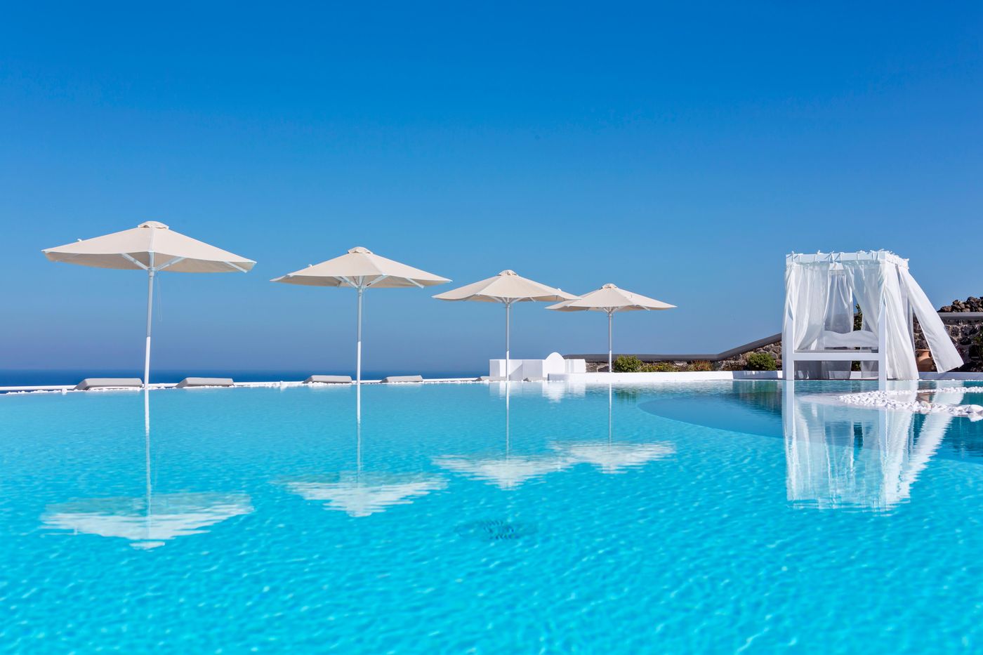 Amber-Light-Villas-Pool-51