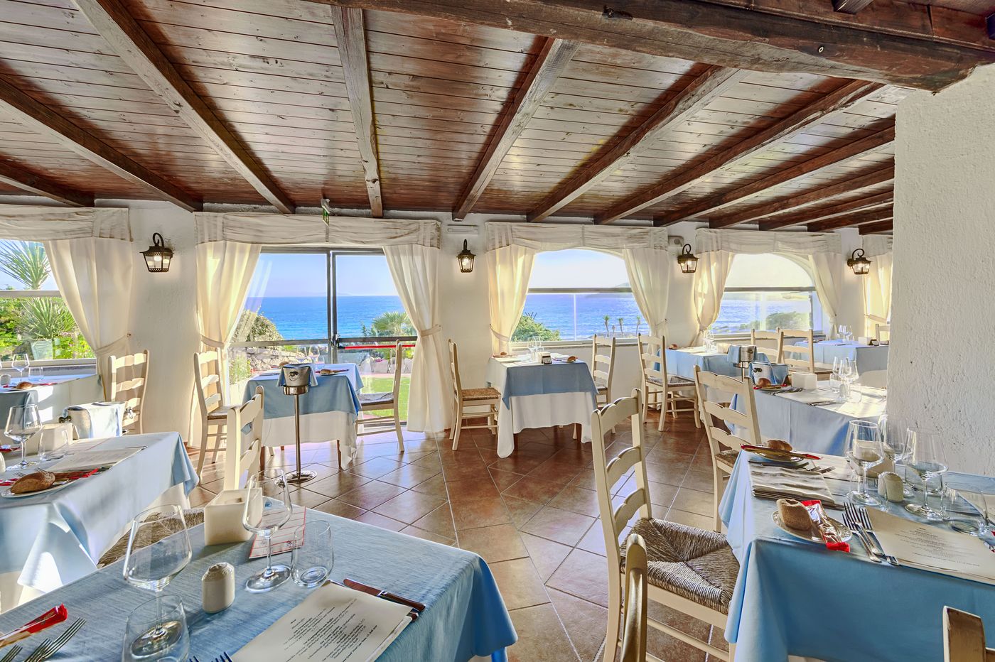 Colonna-Grand-Hotel-Capo-Testa-Restaurant-28