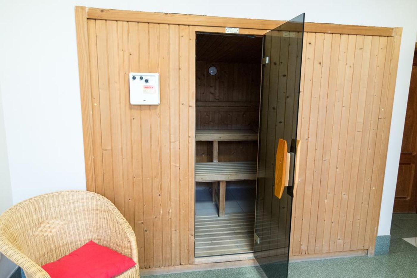 El-Tope-Sports-and-Entertainment-27