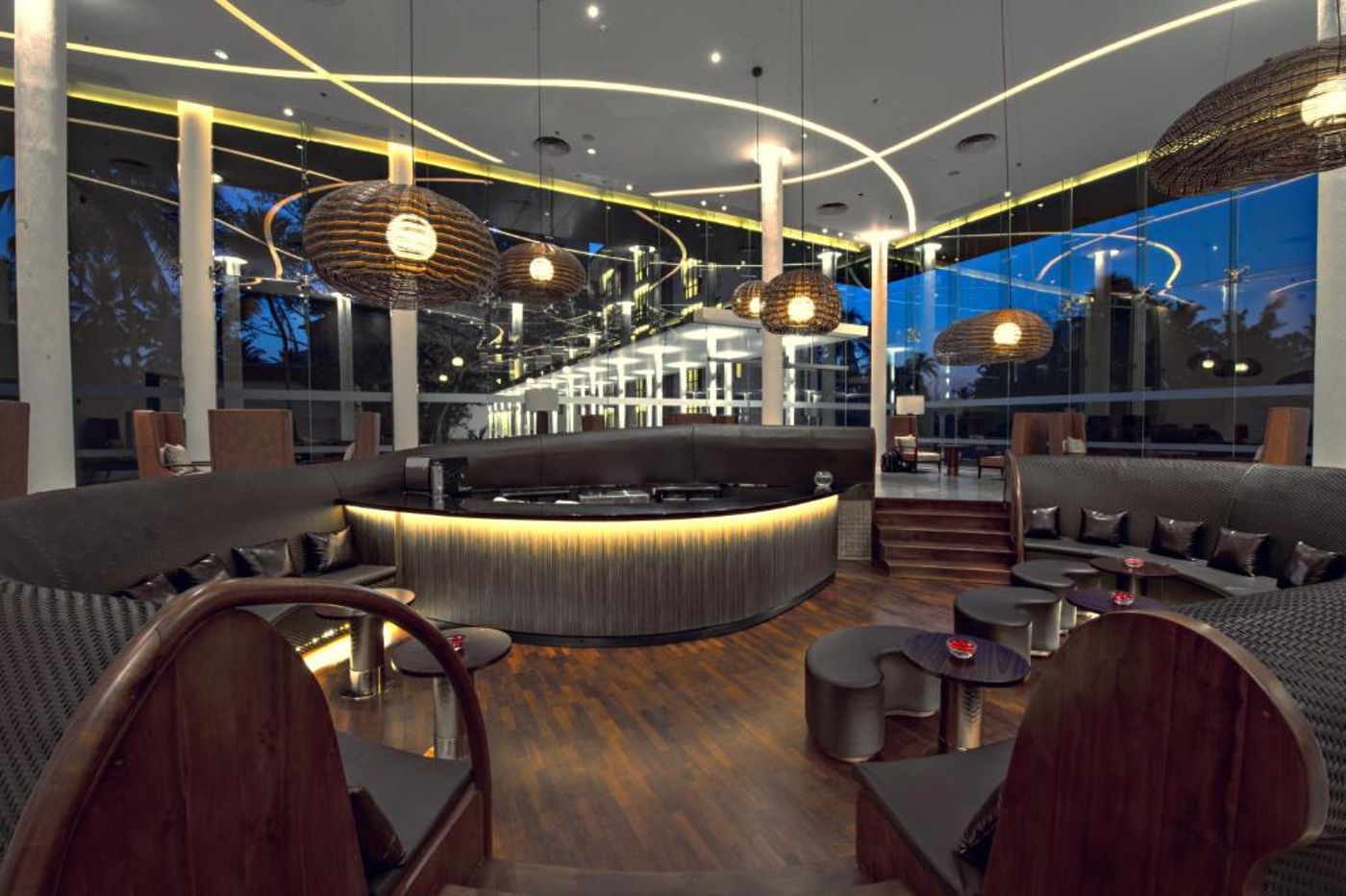 Vivanta-Colombo-Airport-Garden-Bar-39