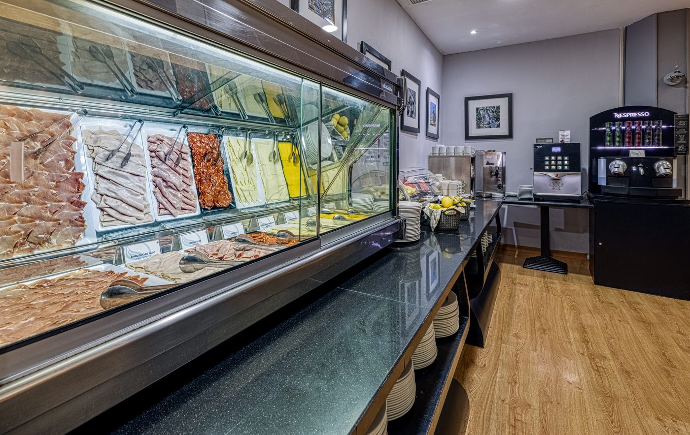 Virgen de los Reyes - Spain - SEVILLA - Restaurant - 5