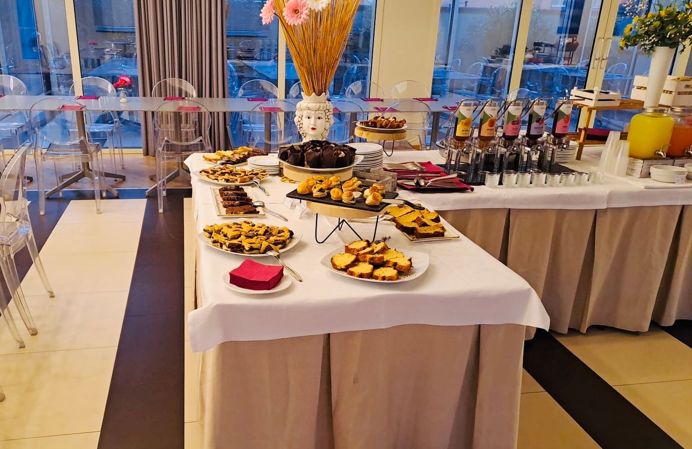 Mareneve-Resort-Restaurant-38