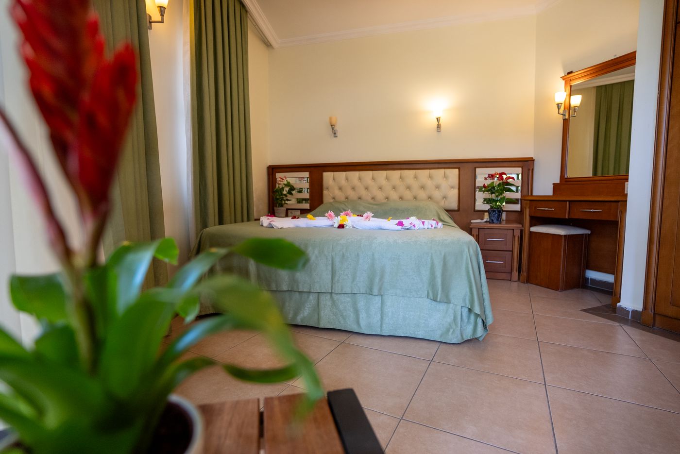 Club-Karakas-Room-45