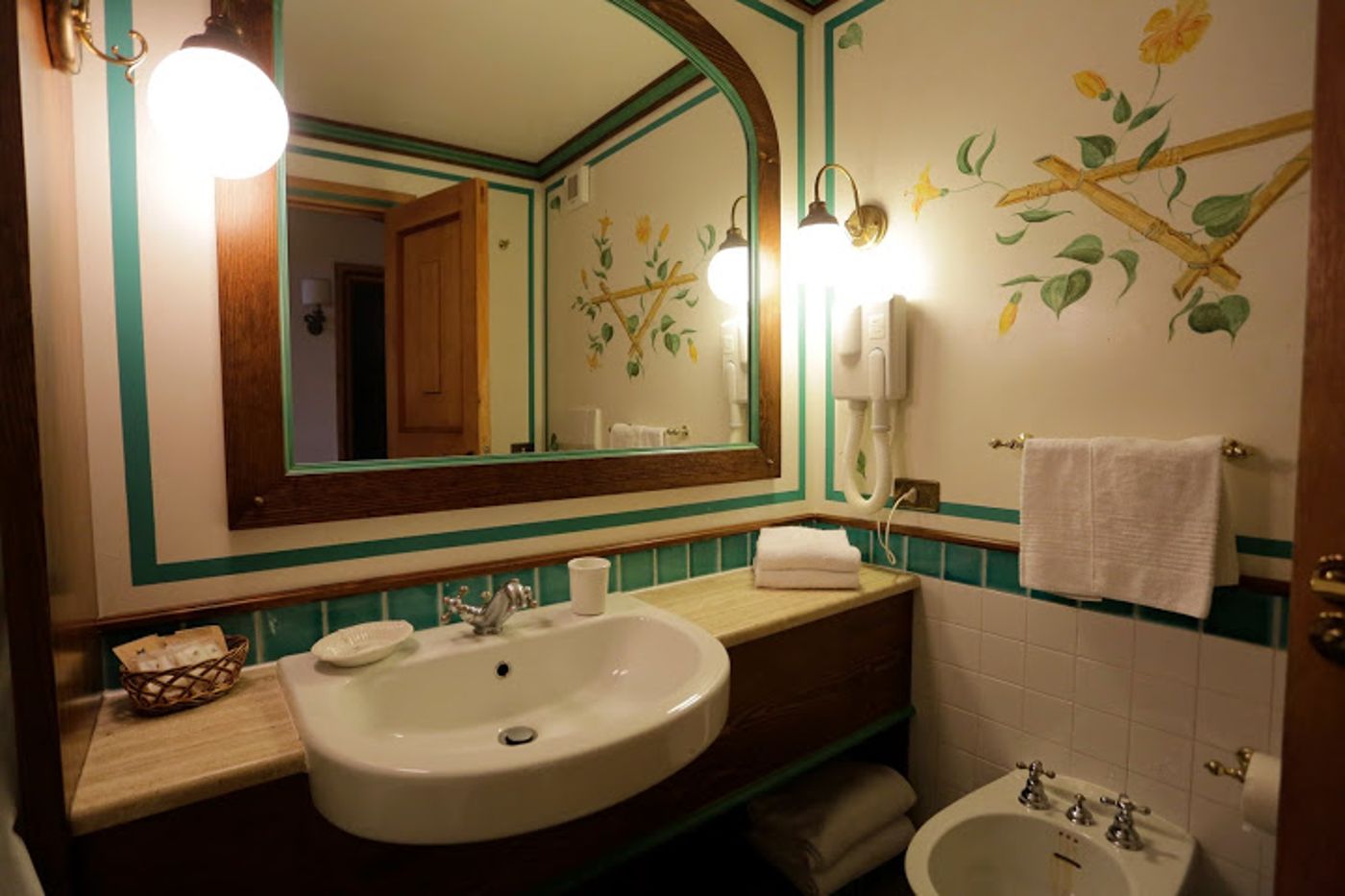 Bagaglino-I-Giardini-Di-Porto-Cervo-Hotel-General-view-35