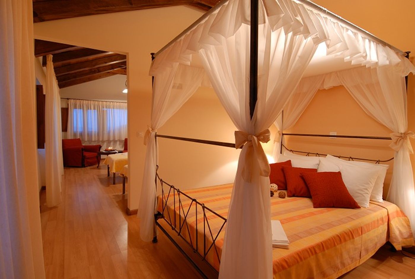 Anatoli Labreon Guesthouse