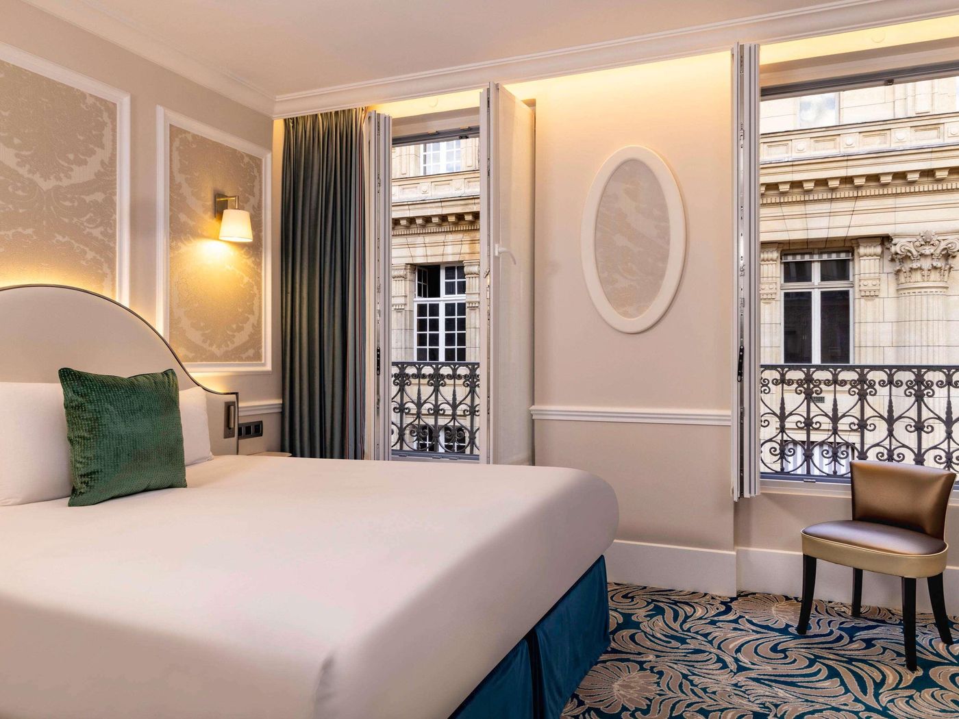 Mercure-Paris-La-Sorbonne-Saint-Germain-des-Pres-Room-11