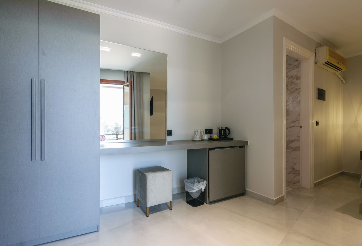 Plaza-Pallas-Room-16