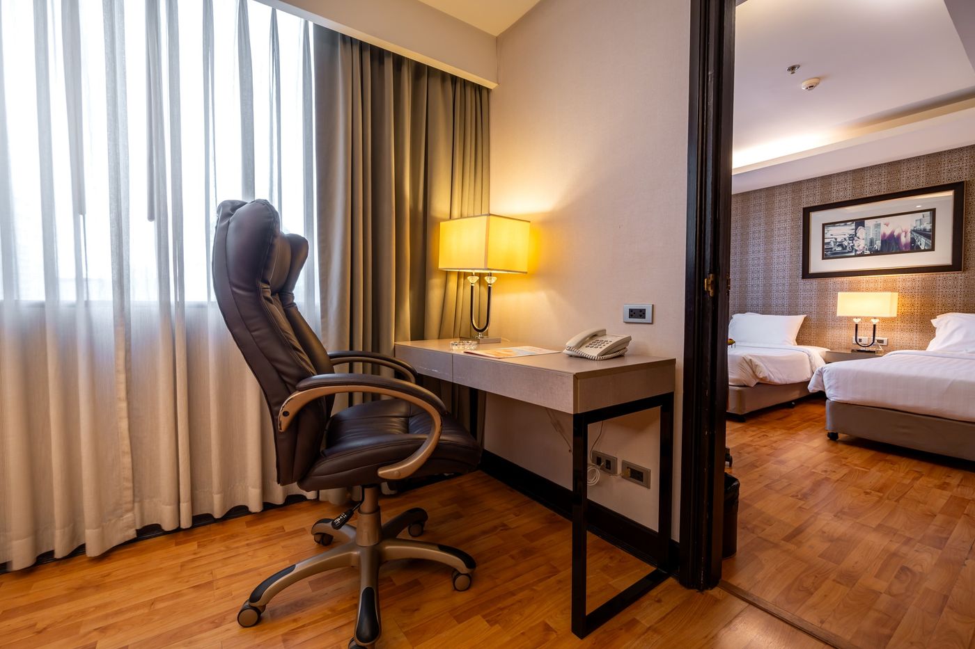 Rembrandt-Hotel-Bangkok-Room-27