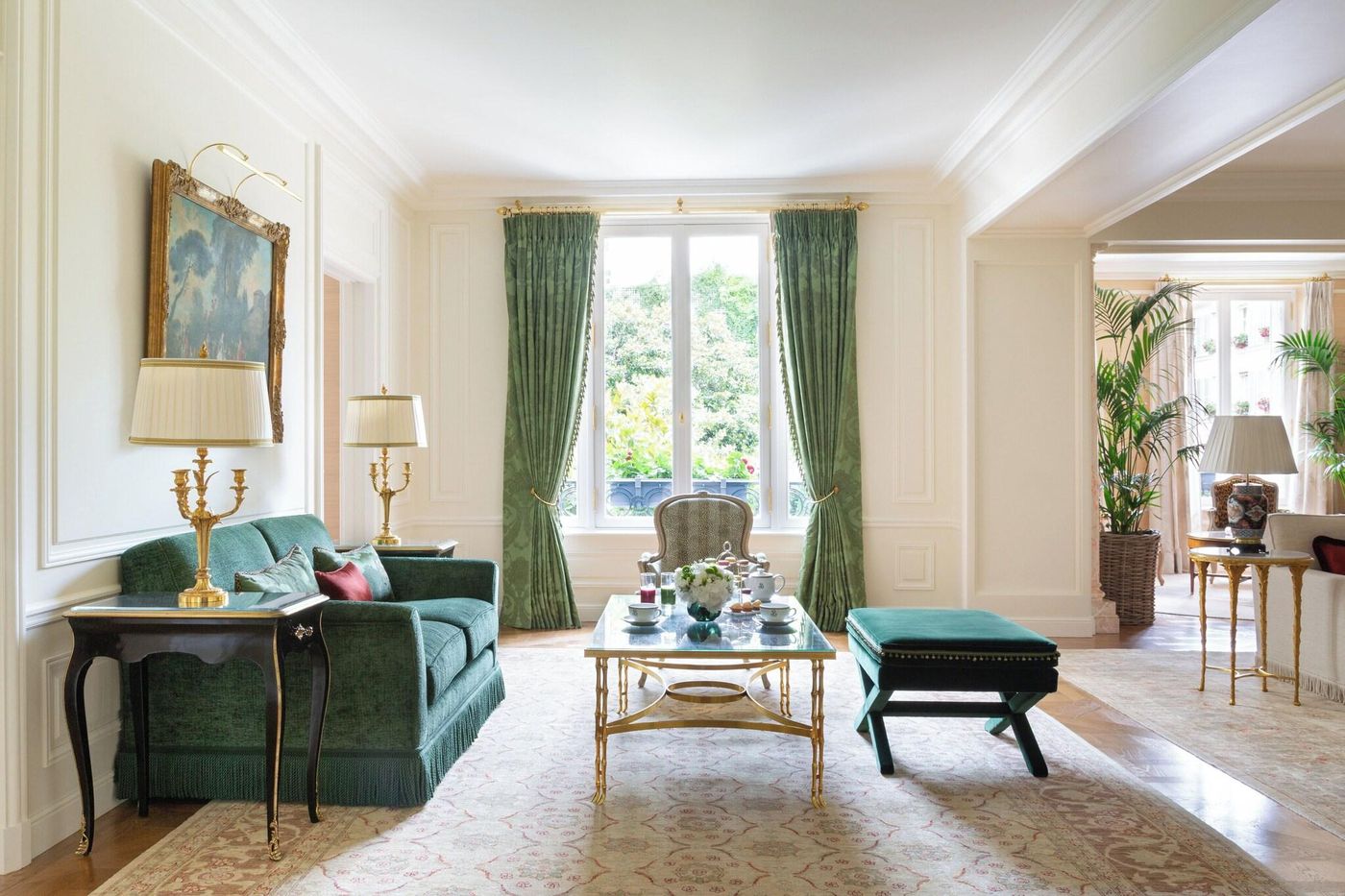 Le-Bristol-Paris-Room-17