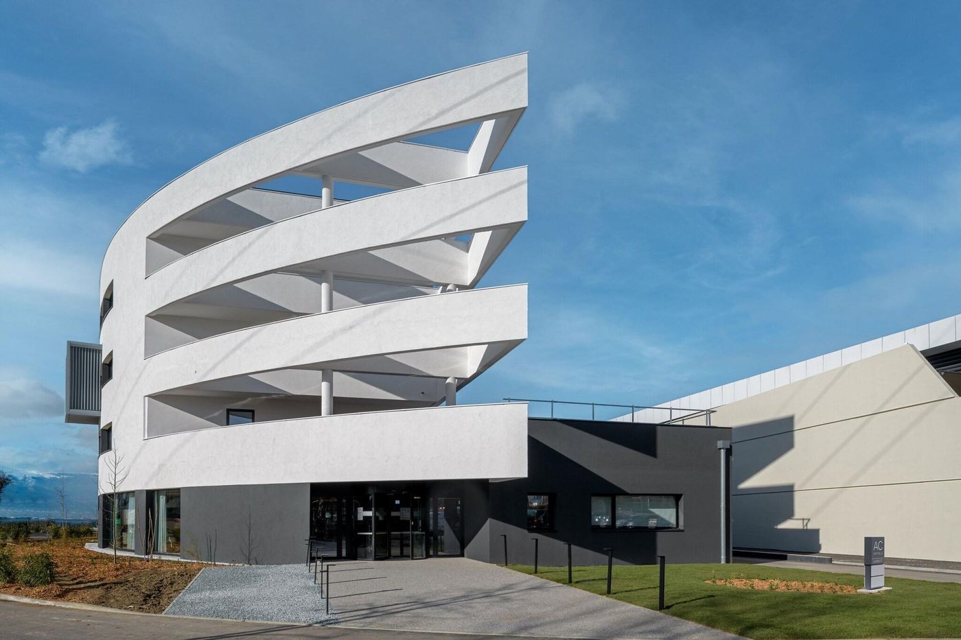 Ac Hotel By Marriott Saint-julien-en-genevois-France-Saint-Julien-en-Genevois (Rhone-Alpes)-General view-4