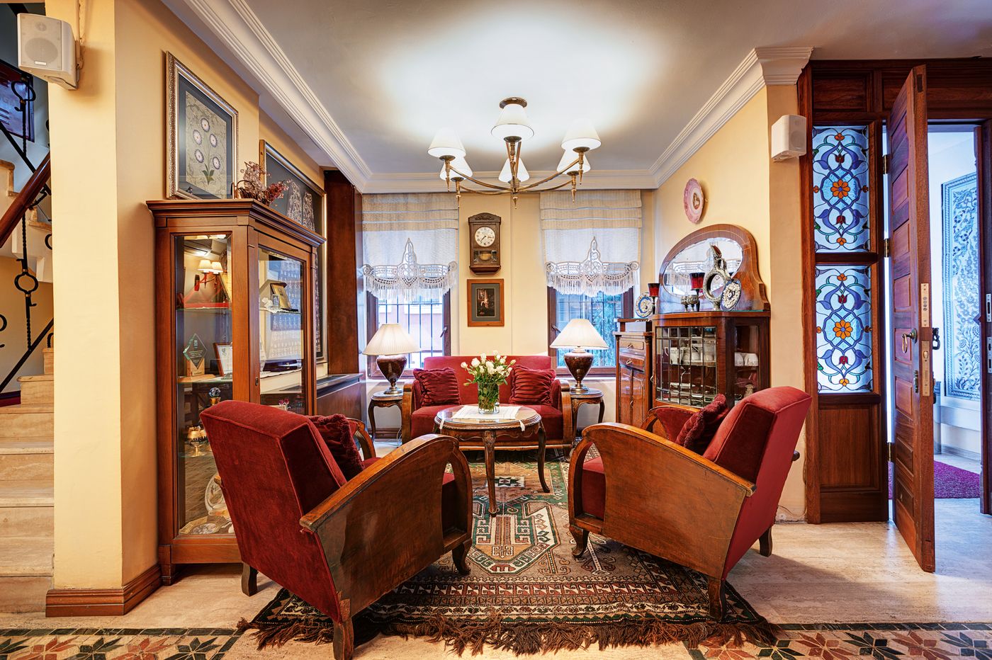 Arena-Hotel-Lobby-15