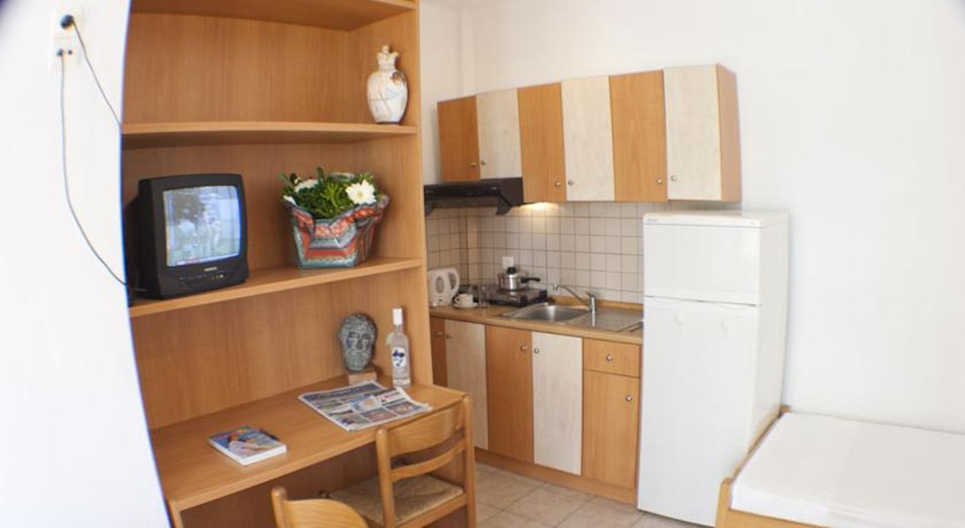 Andys Plaza Hotel Apartments