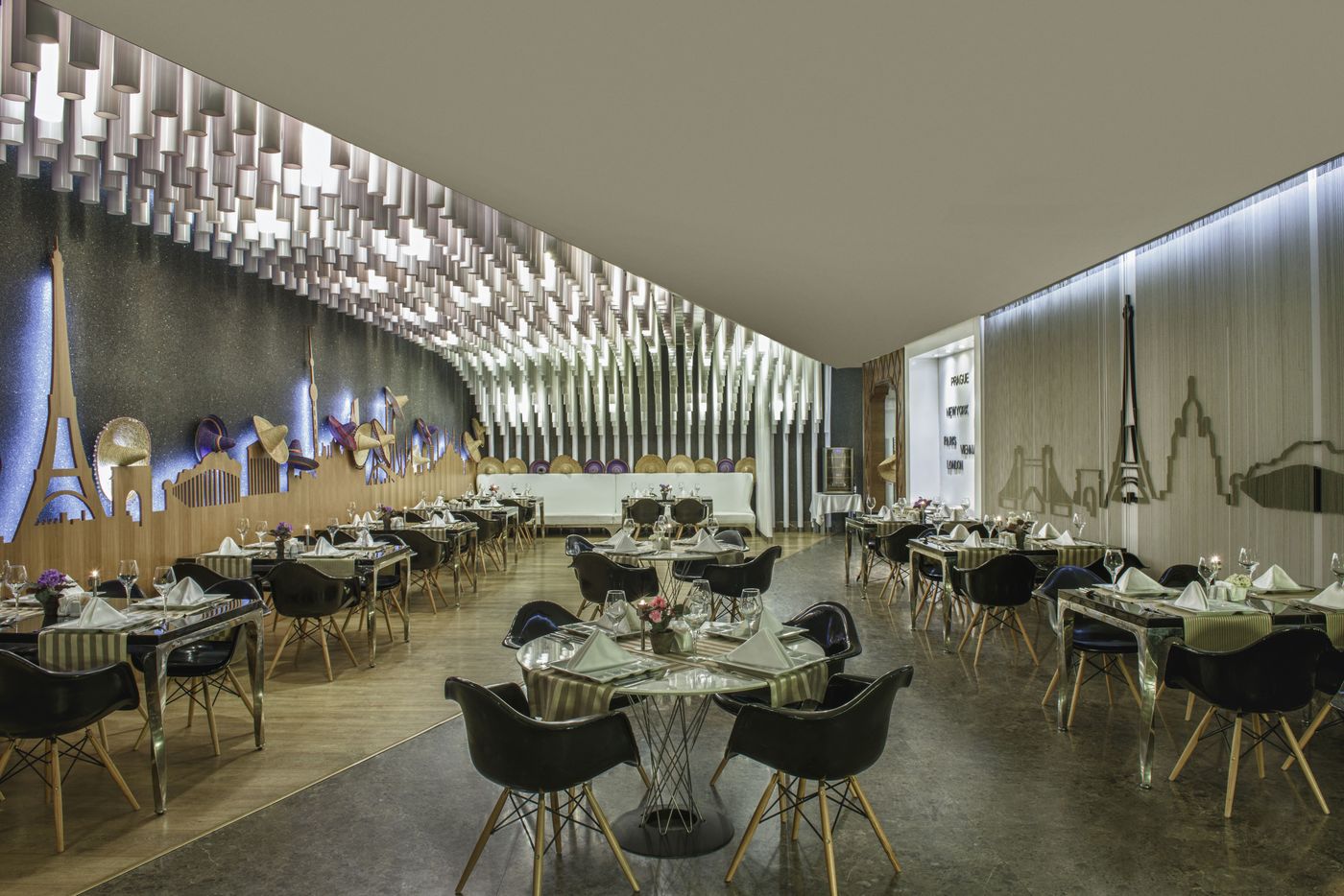 Delphin-Imperial-Restaurant-41