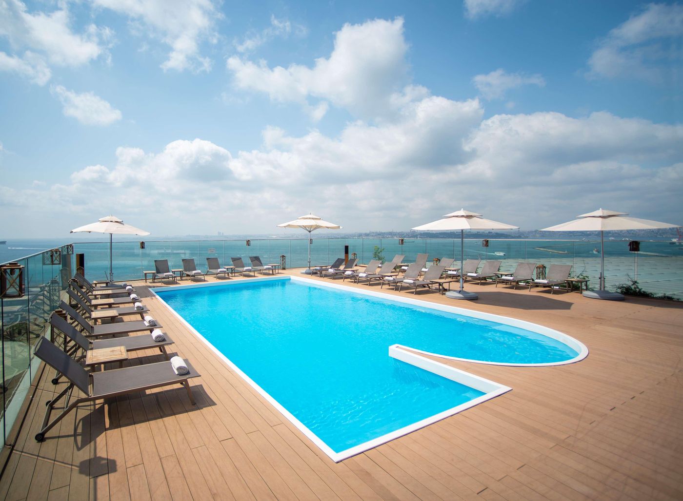 DoubleTree by Hilton Hotel Istanbul - Moda - Turkey - Kadikoy, Istanbul - Pool - 0