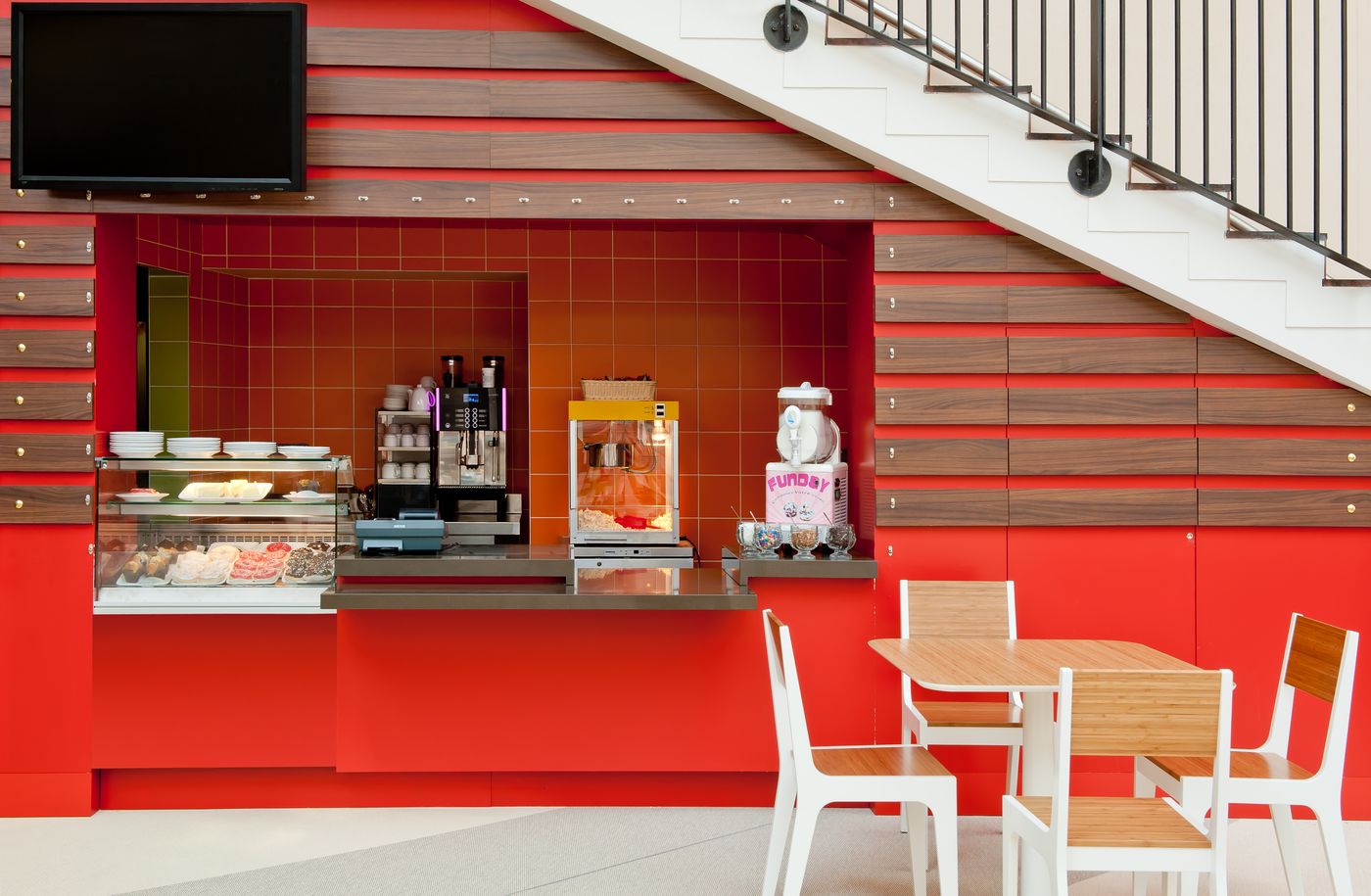 Explorers-Hotel-Restaurant-35