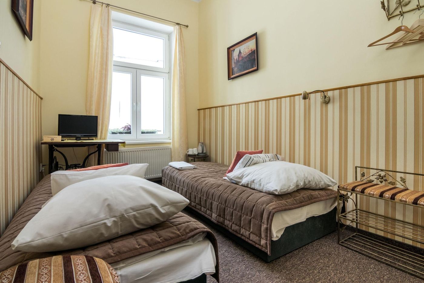 Unikat-Guest-Rooms-Room-11